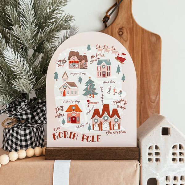 Knotty Design Co Holiday Arch