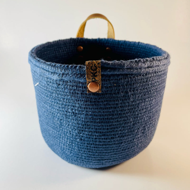 Prairieknotco Medium Basket With Handle - The Alternative